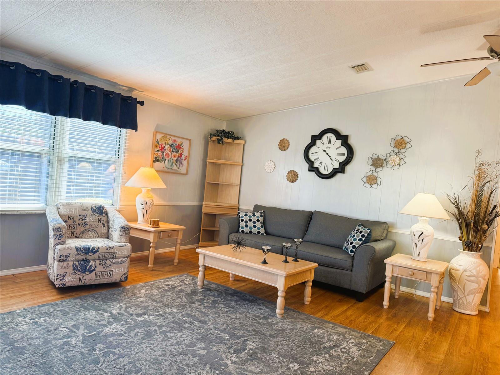 Image 18 of 36 For 178 Hibiscus Way