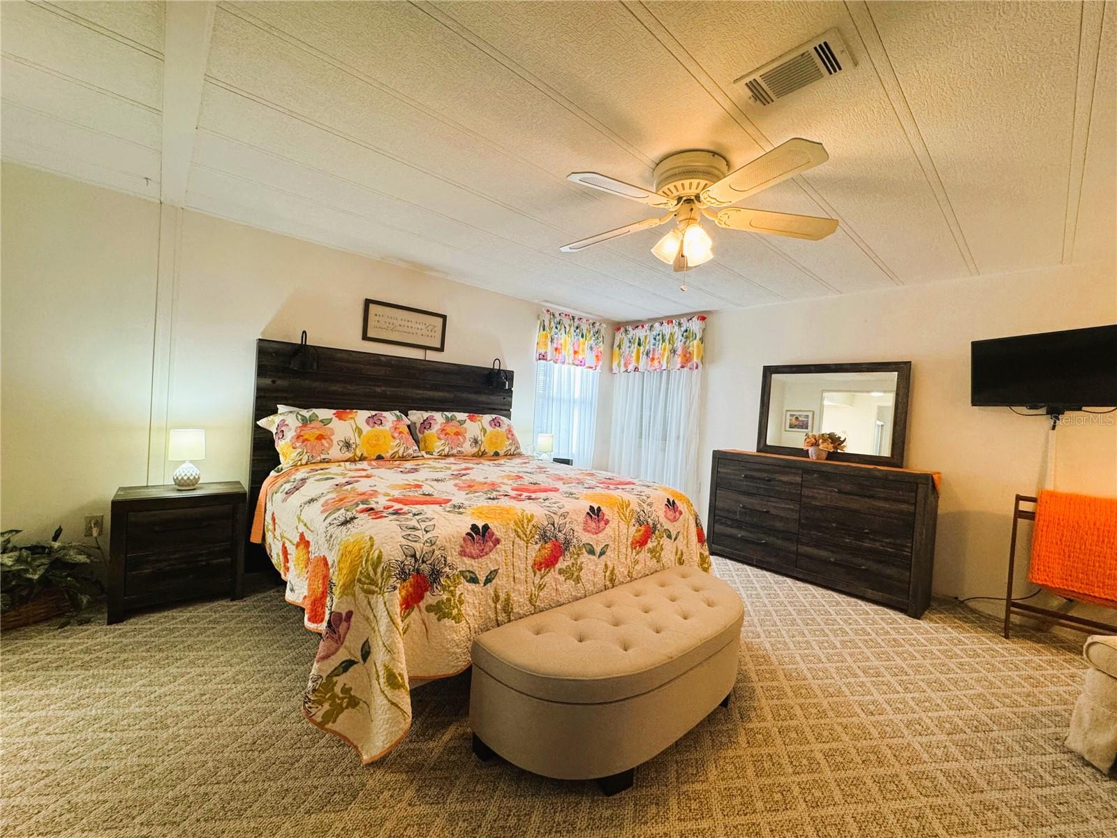 Image 28 of 36 For 178 Hibiscus Way