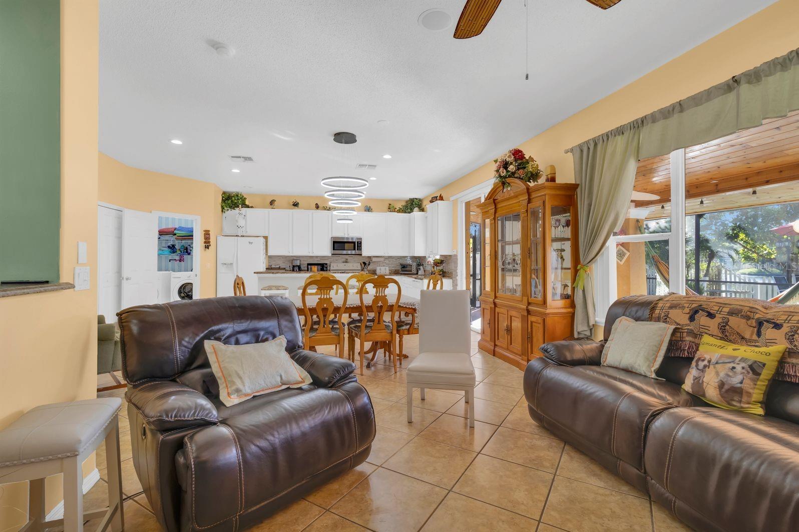 Image 5 of 33 For 2019 Meadow Pond Way