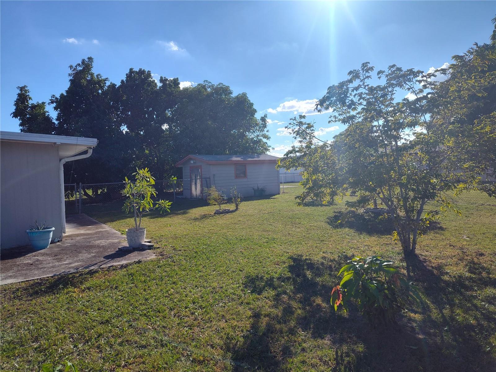 Image 6 of 7 For 6722 Ovid Avenue