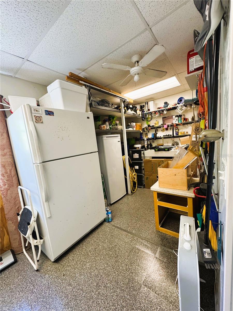 Image 11 of 62 For 208 Palo Verde Drive