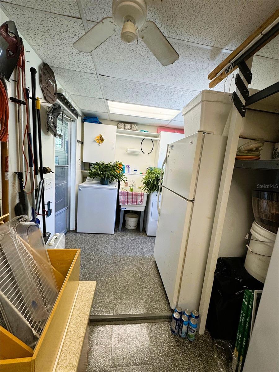 Image 12 of 62 For 208 Palo Verde Drive