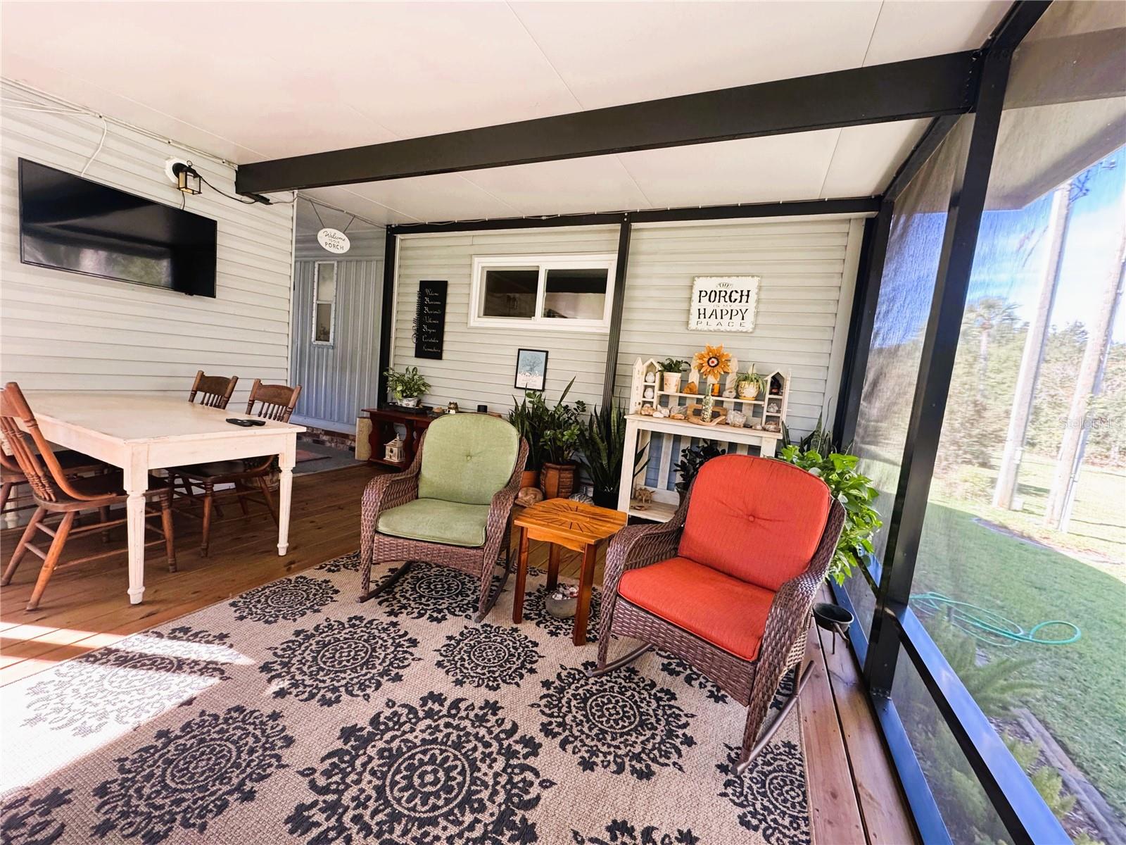 Image 16 of 62 For 208 Palo Verde Drive