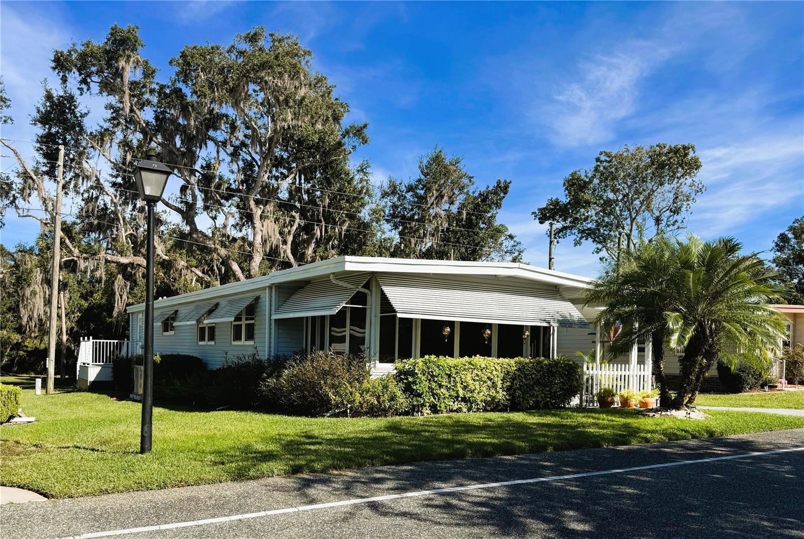 Image 3 of 62 For 208 Palo Verde Drive