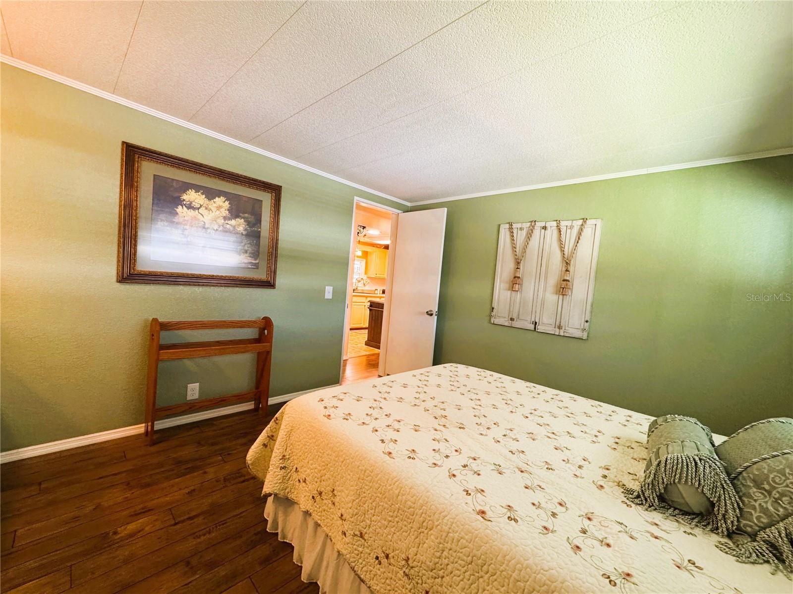 Image 40 of 62 For 208 Palo Verde Drive