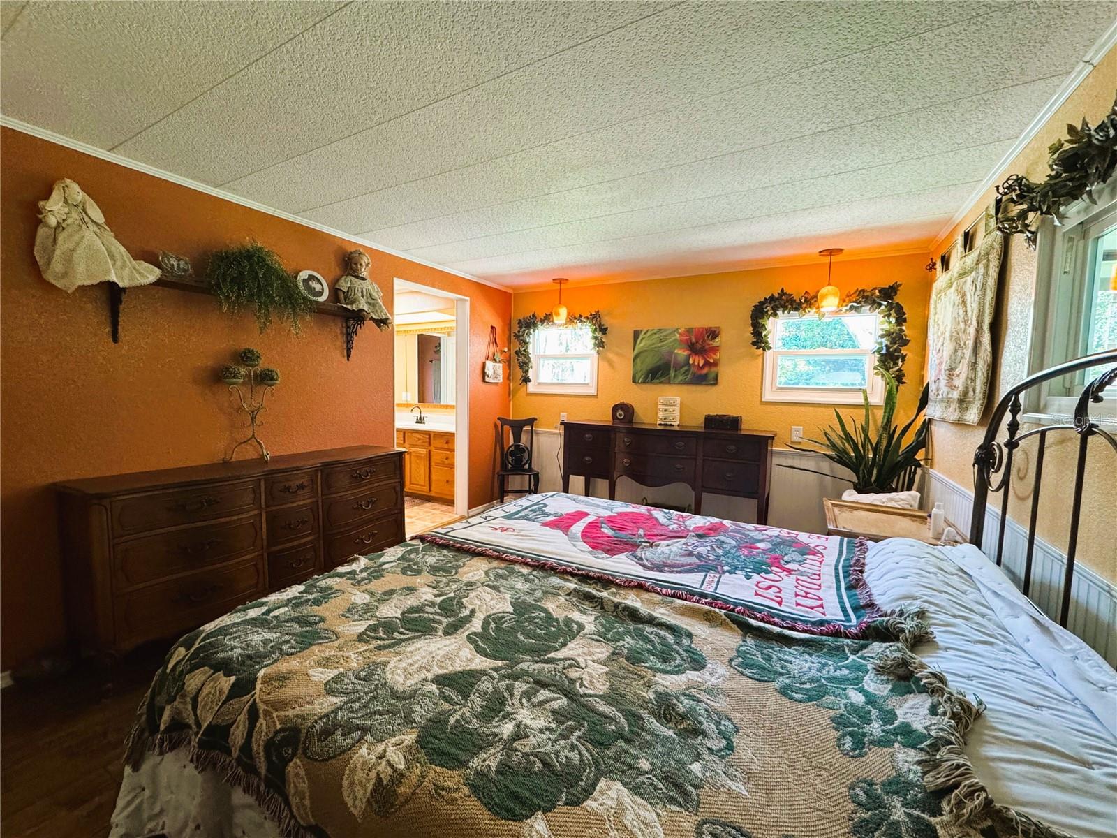 Image 45 of 62 For 208 Palo Verde Drive