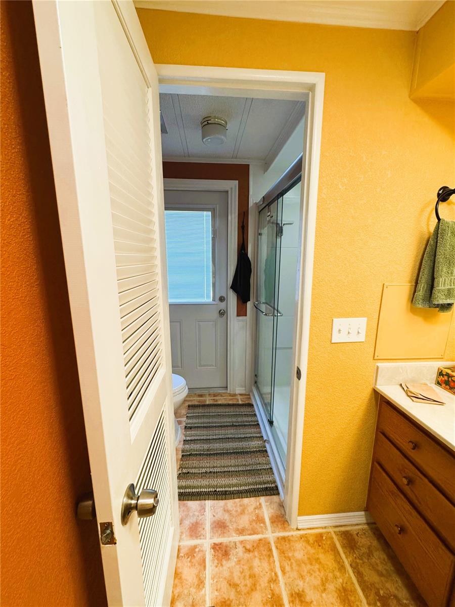 Image 51 of 62 For 208 Palo Verde Drive