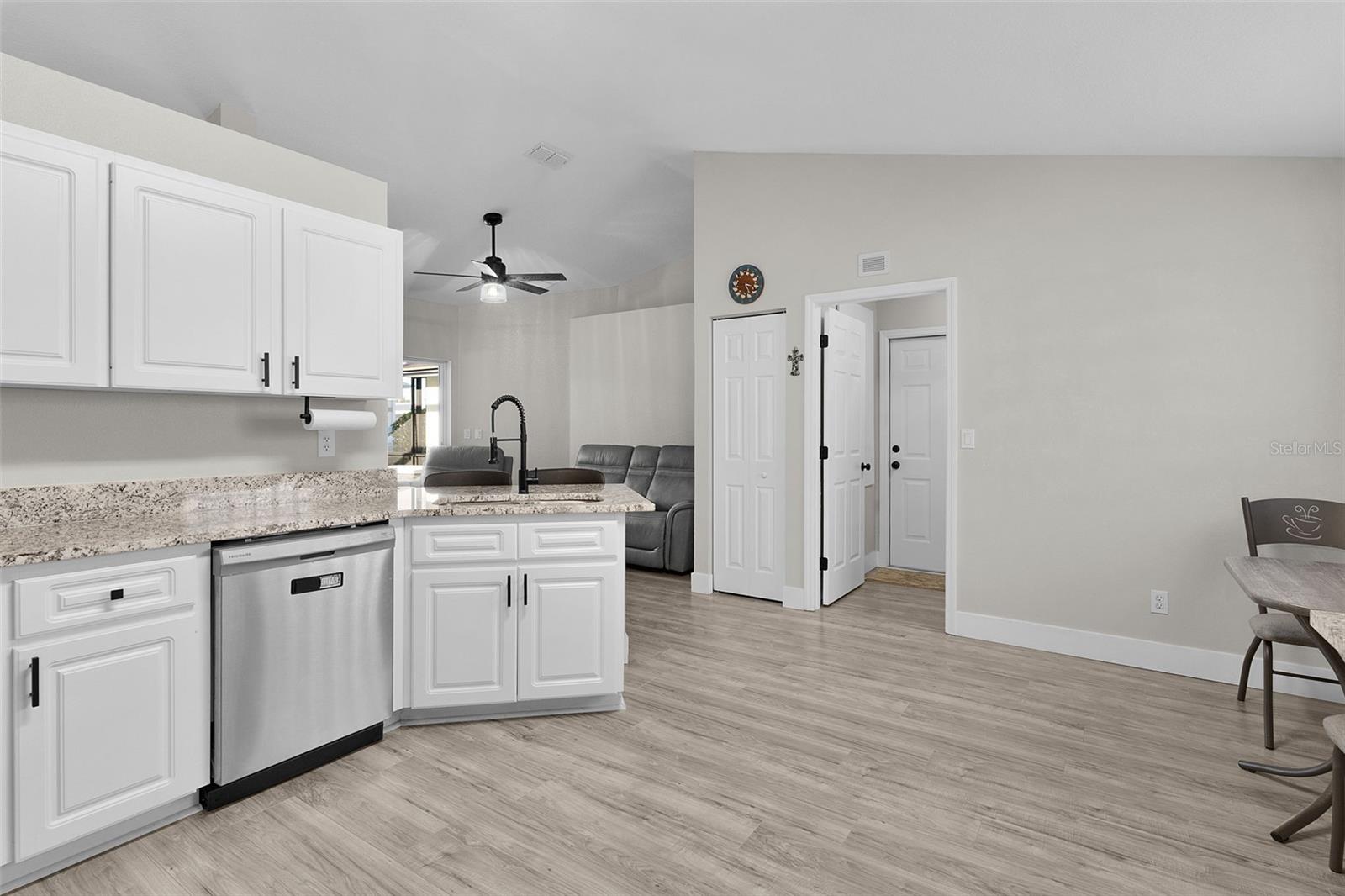 Image 11 of 43 For 17824 113th Terrace