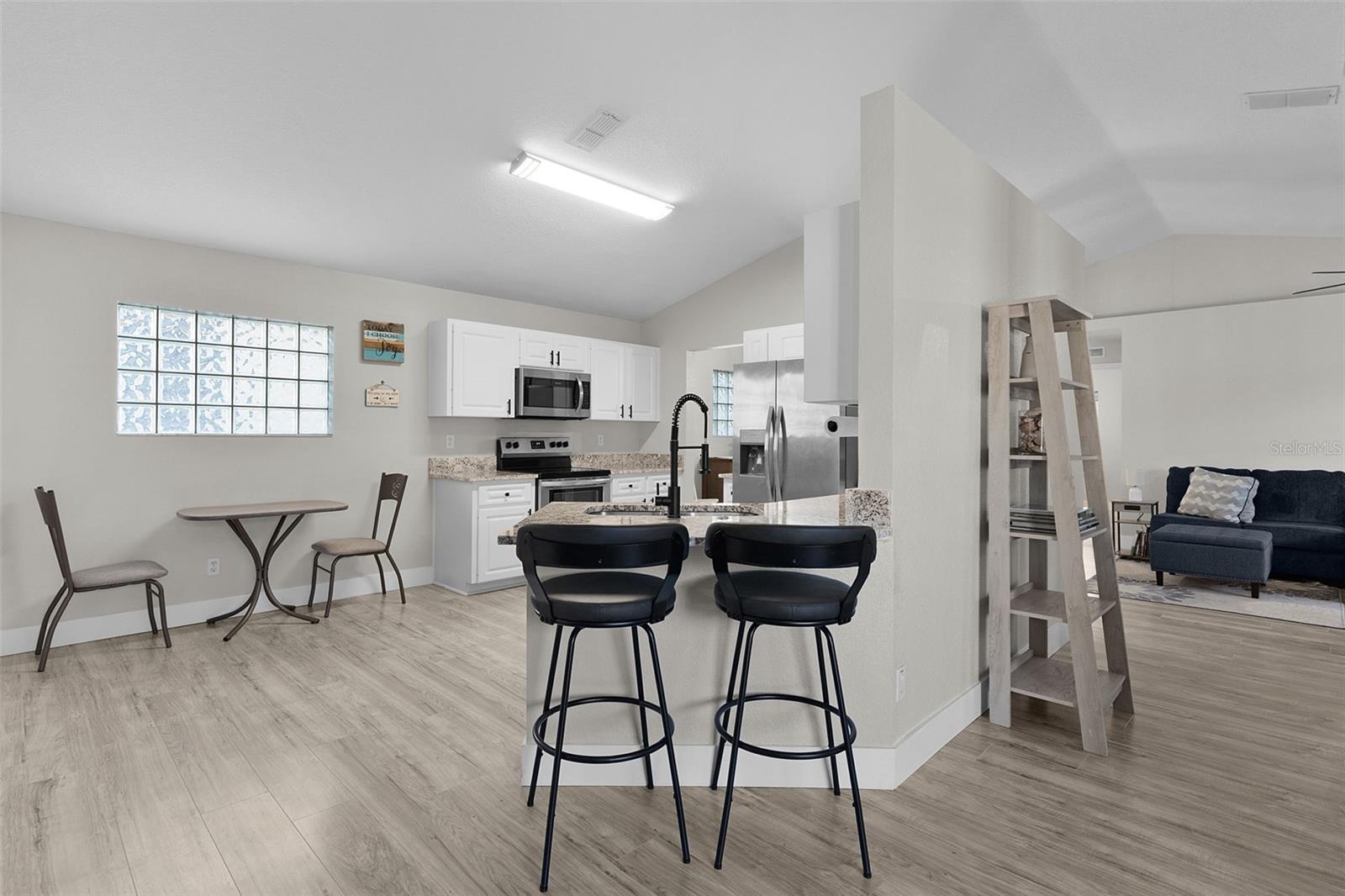 Image 14 of 43 For 17824 113th Terrace