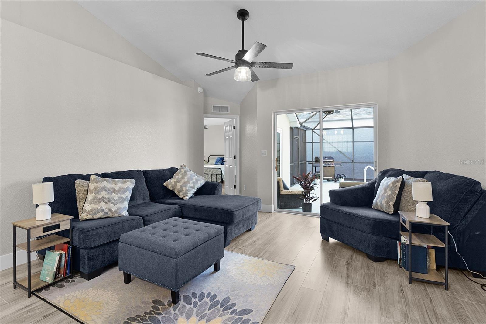 Image 15 of 43 For 17824 113th Terrace