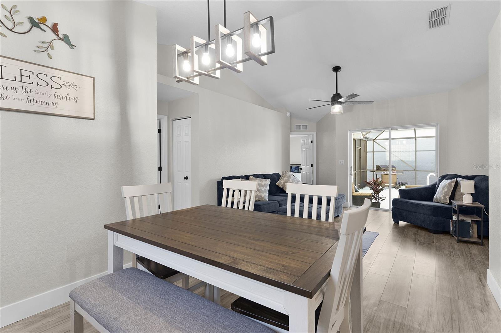 Image 21 of 43 For 17824 113th Terrace