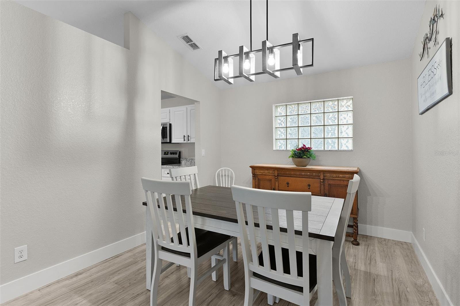 Image 22 of 43 For 17824 113th Terrace