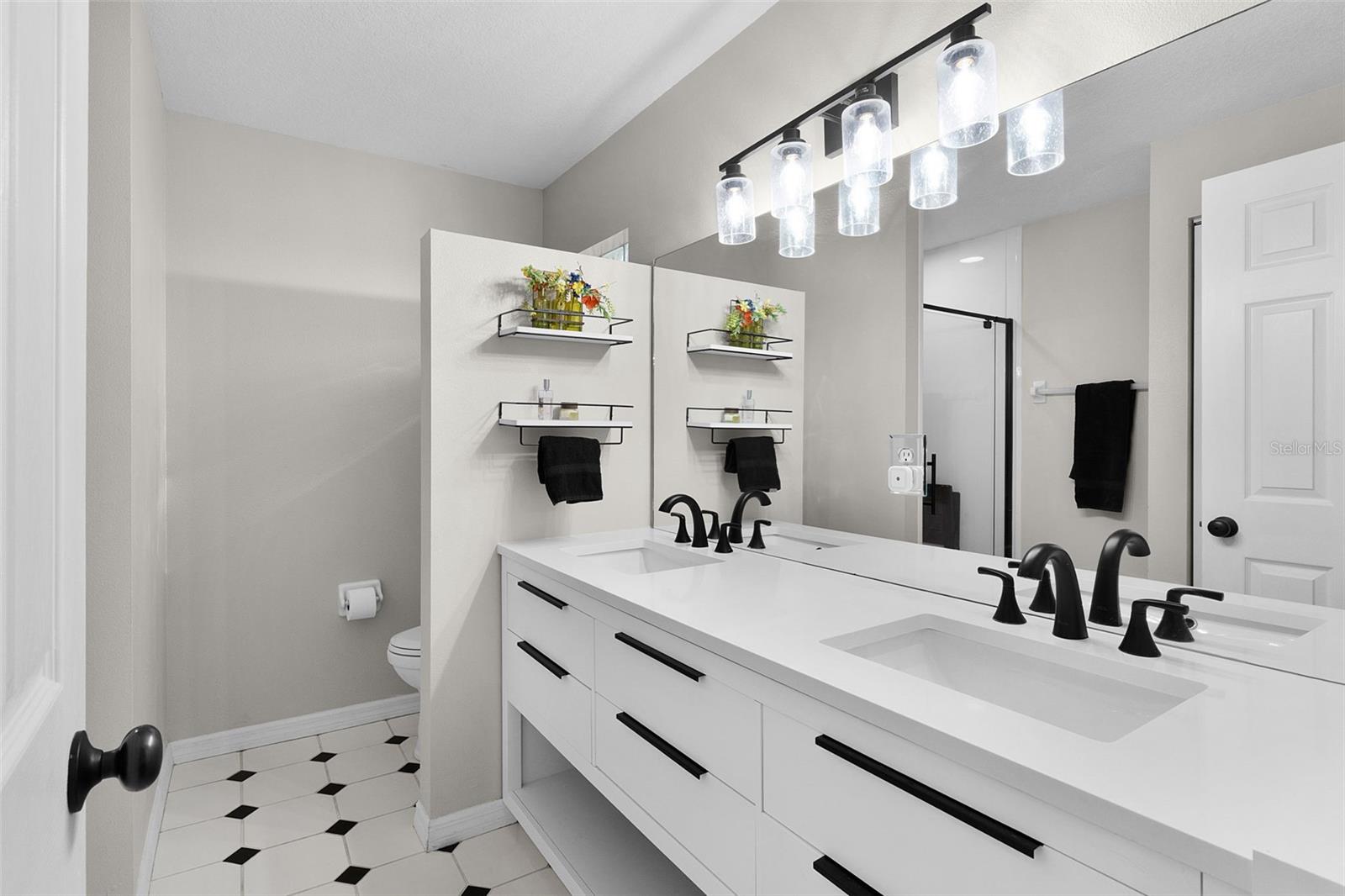 Image 27 of 43 For 17824 113th Terrace