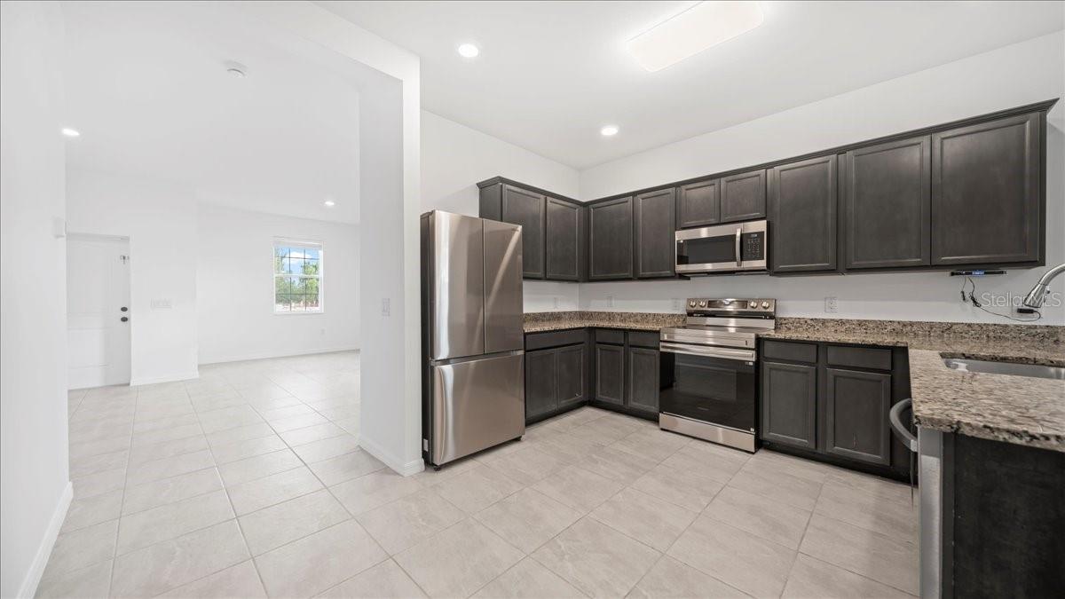 Image 10 of 30 For 2928 27th Street