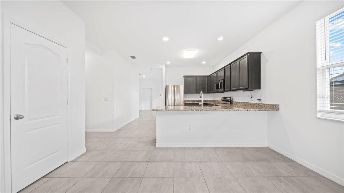 Image 11 of 30 For 2928 27th Street