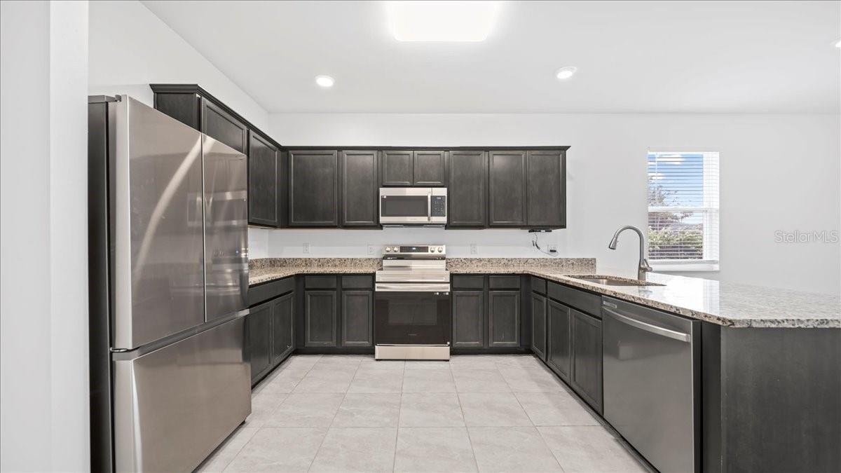 Image 9 of 30 For 2928 27th Street