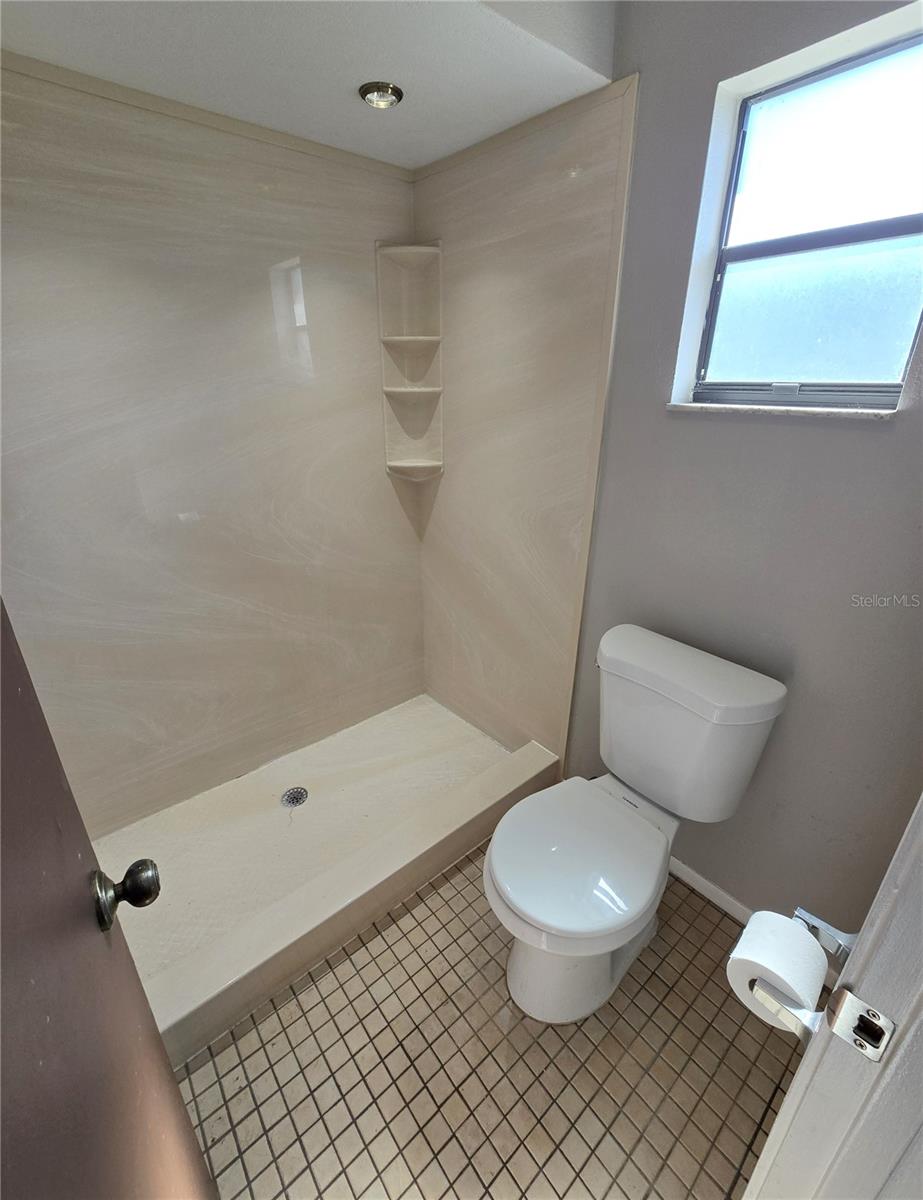 Image 11 of 37 For 16201 Pine Ridge Drive