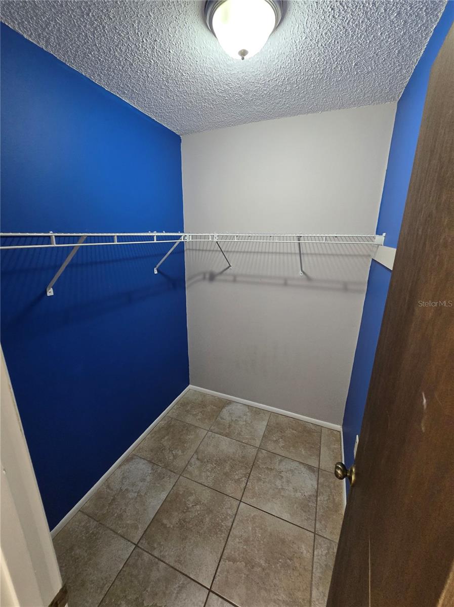 Image 14 of 37 For 16201 Pine Ridge Drive