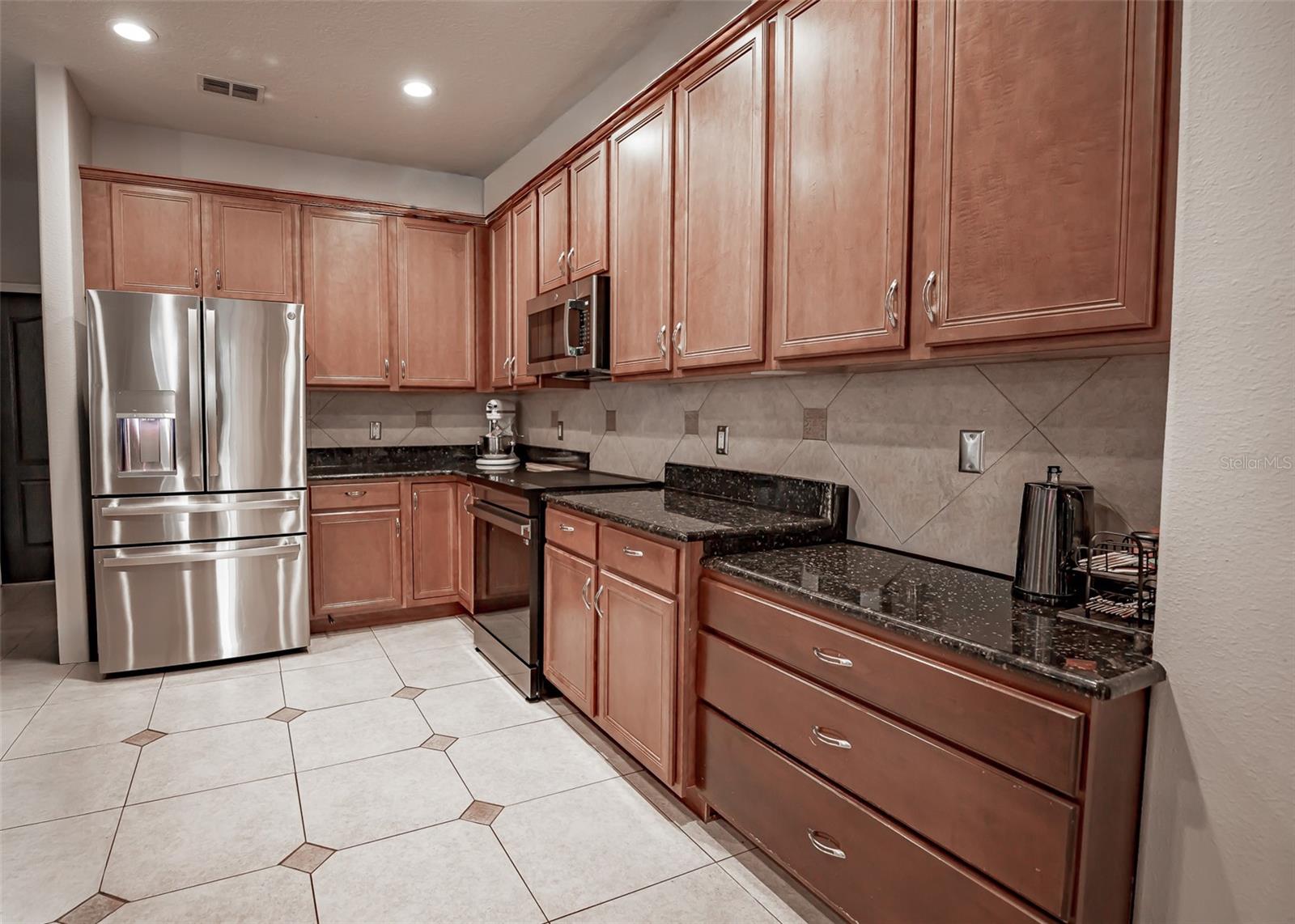 Image 17 of 57 For 527 Sand Wedge Loop