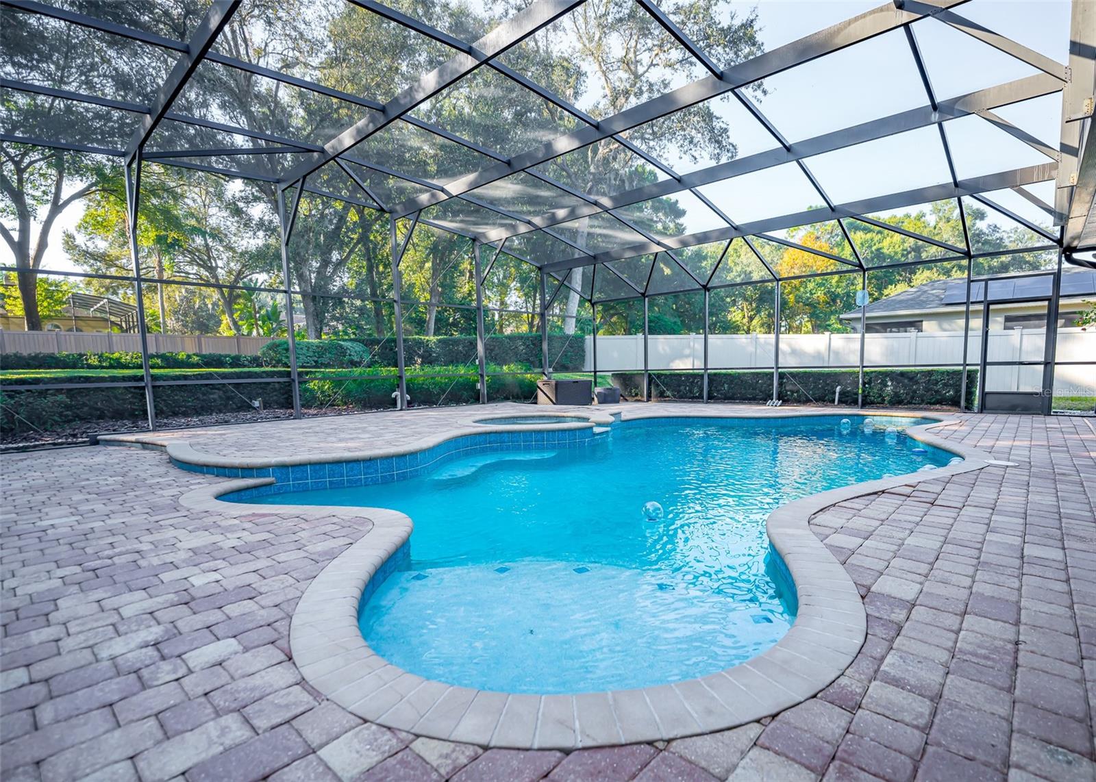 Image 30 of 57 For 527 Sand Wedge Loop