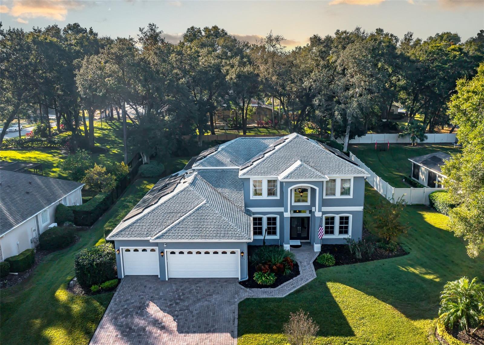 Image 4 of 57 For 527 Sand Wedge Loop