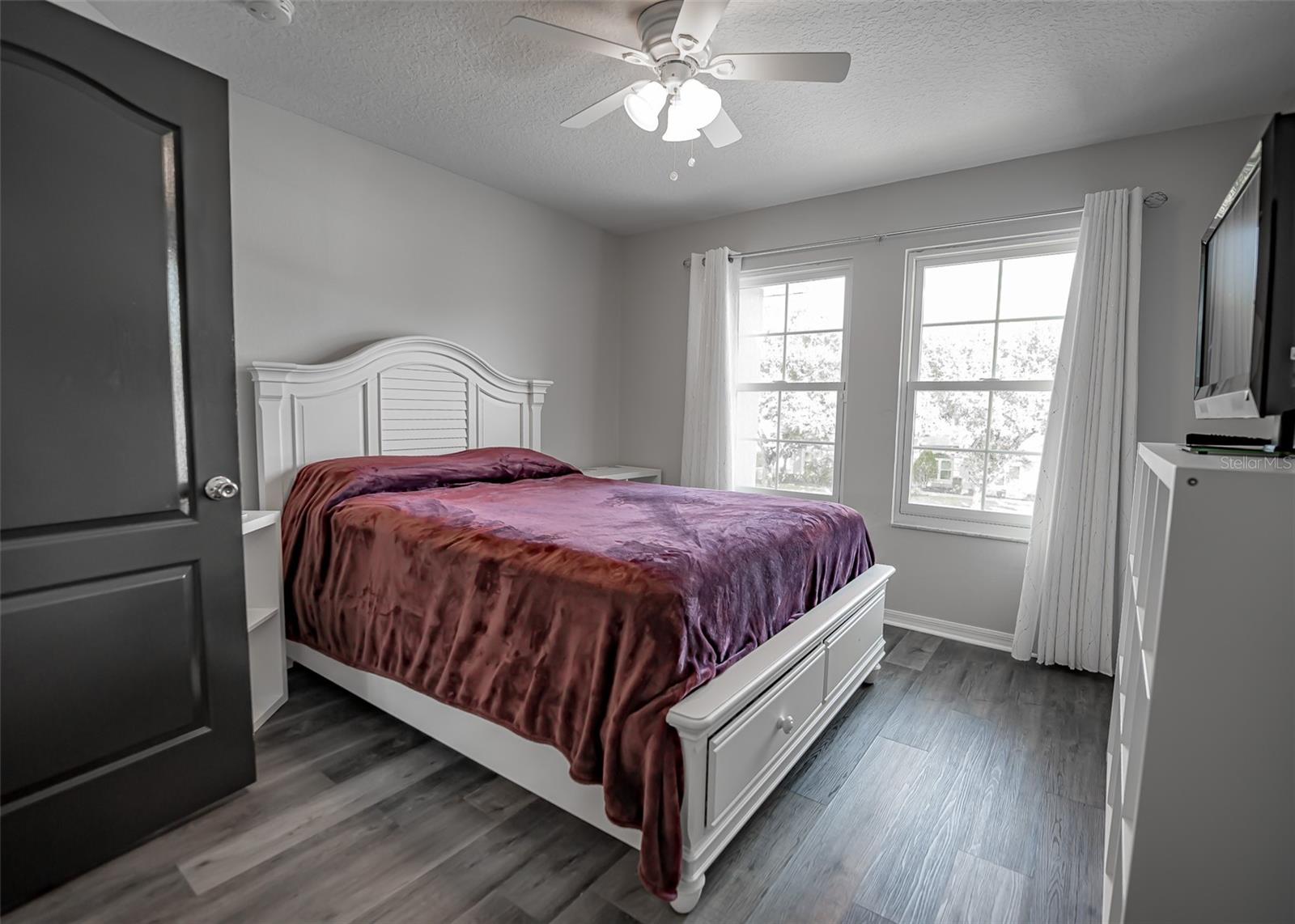 Image 50 of 57 For 527 Sand Wedge Loop