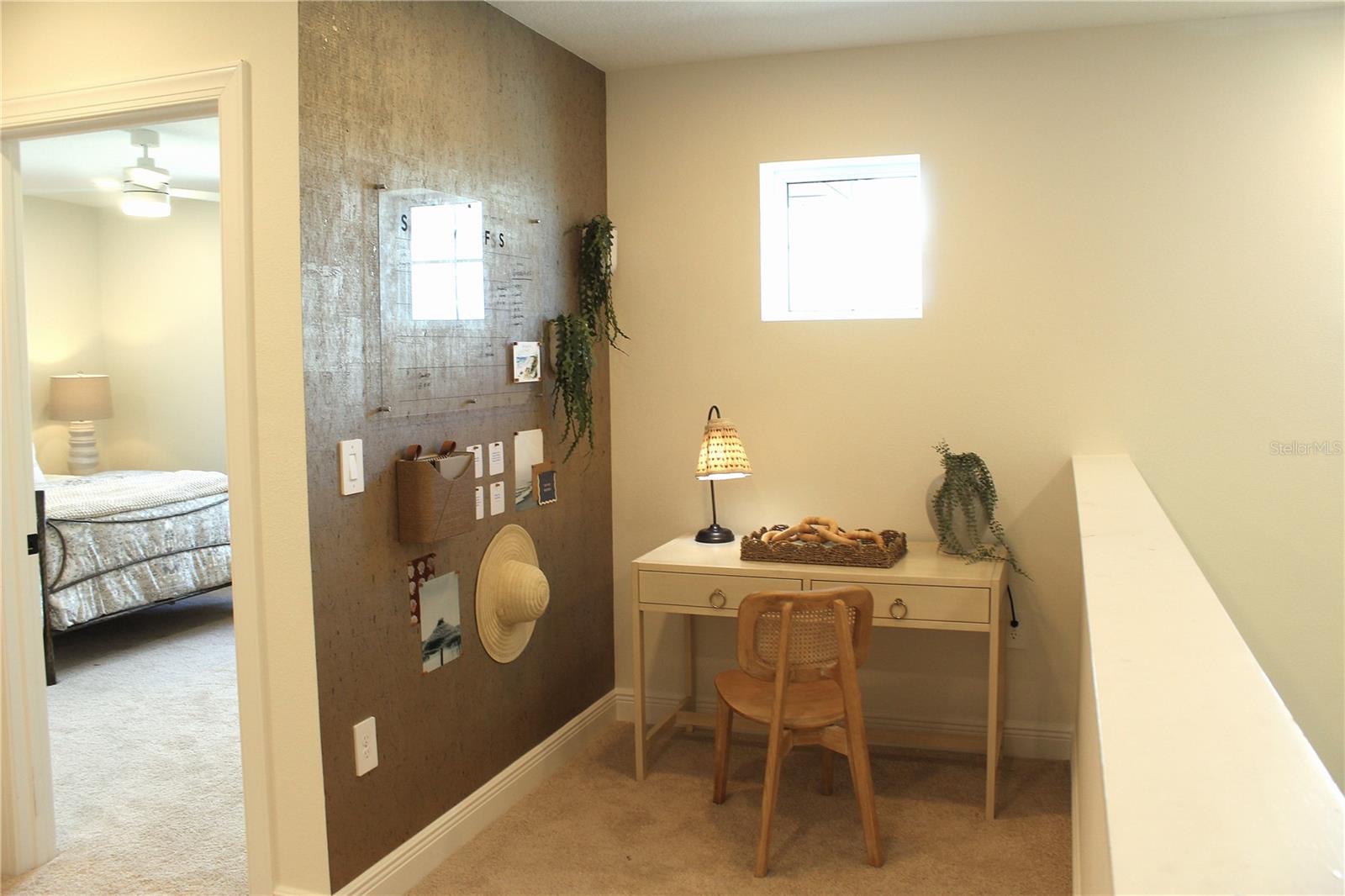 Image 11 of 14 For 17966 Broadleaf Loop