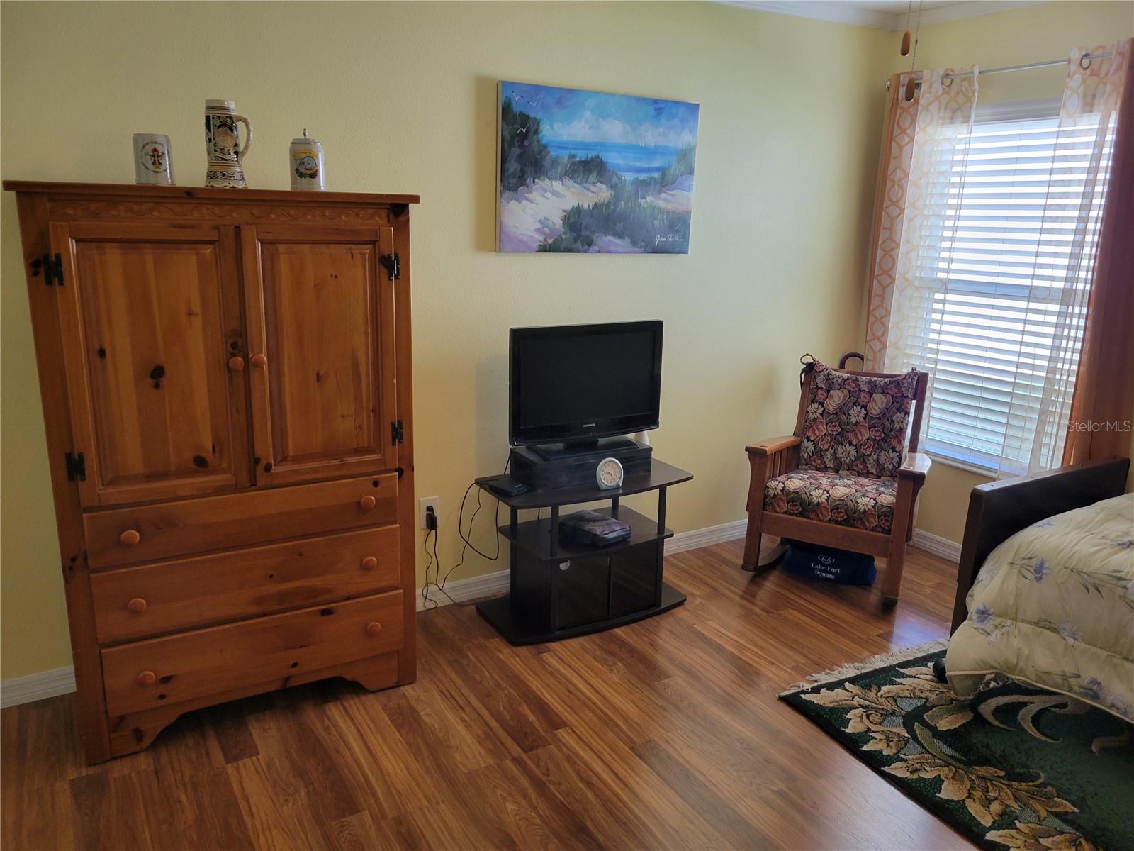 Image 13 of 96 For 27343 Roanoke Drive