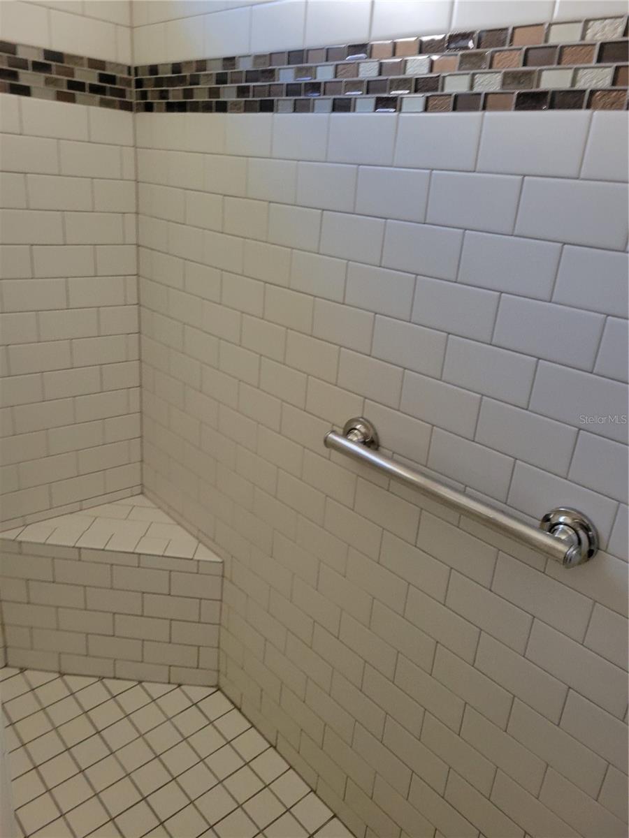 Image 30 of 96 For 27343 Roanoke Drive