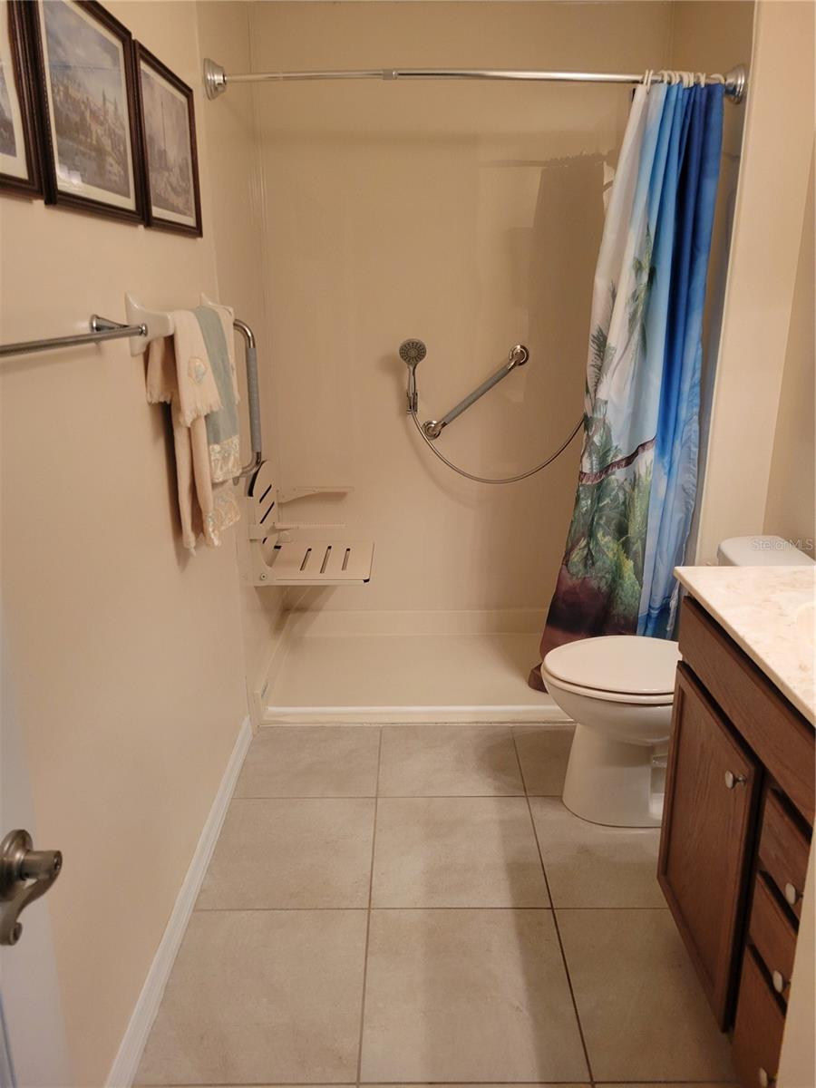 Image 7 of 96 For 27343 Roanoke Drive