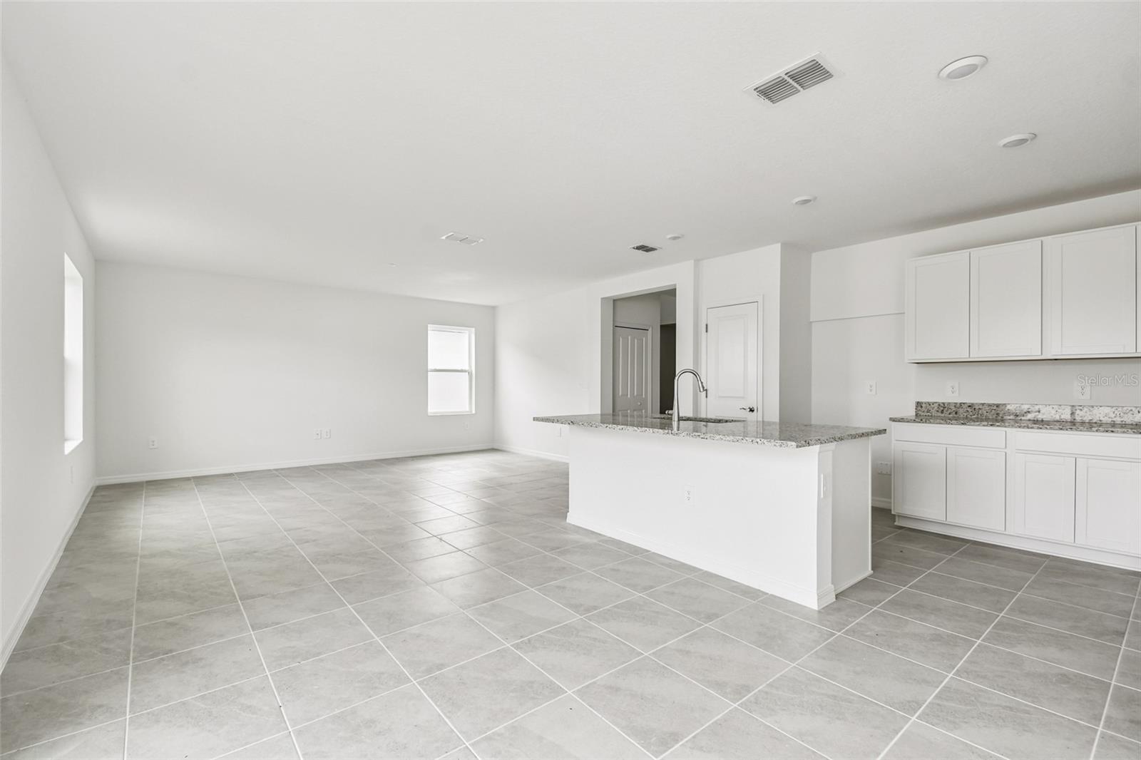 Image 10 of 23 For 9118 Optimist Way