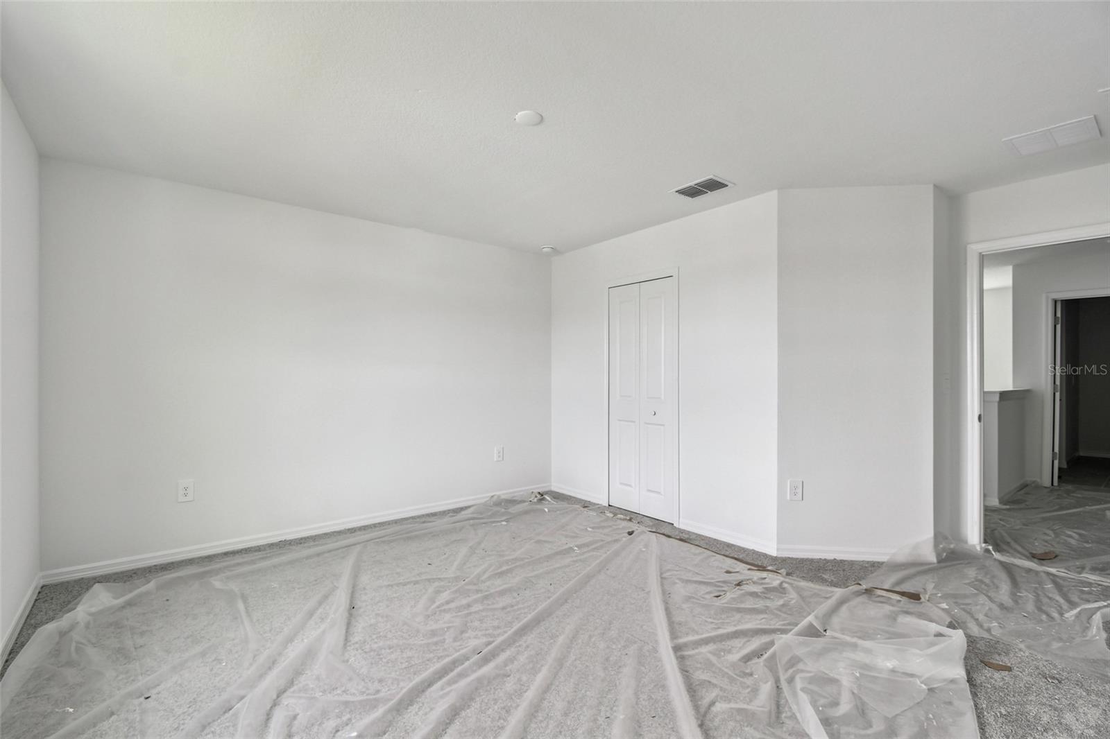 Image 17 of 23 For 9118 Optimist Way