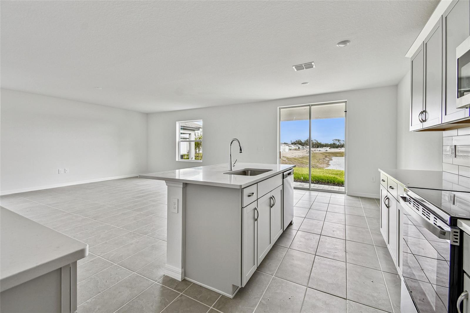 Image 9 of 31 For 9110 Optimist Way