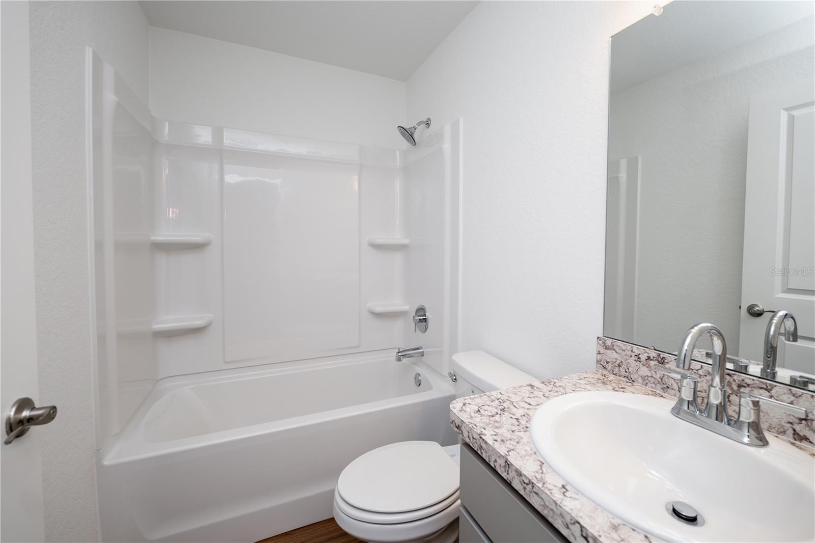 Image 11 of 20 For 213 Harper Estates Circle