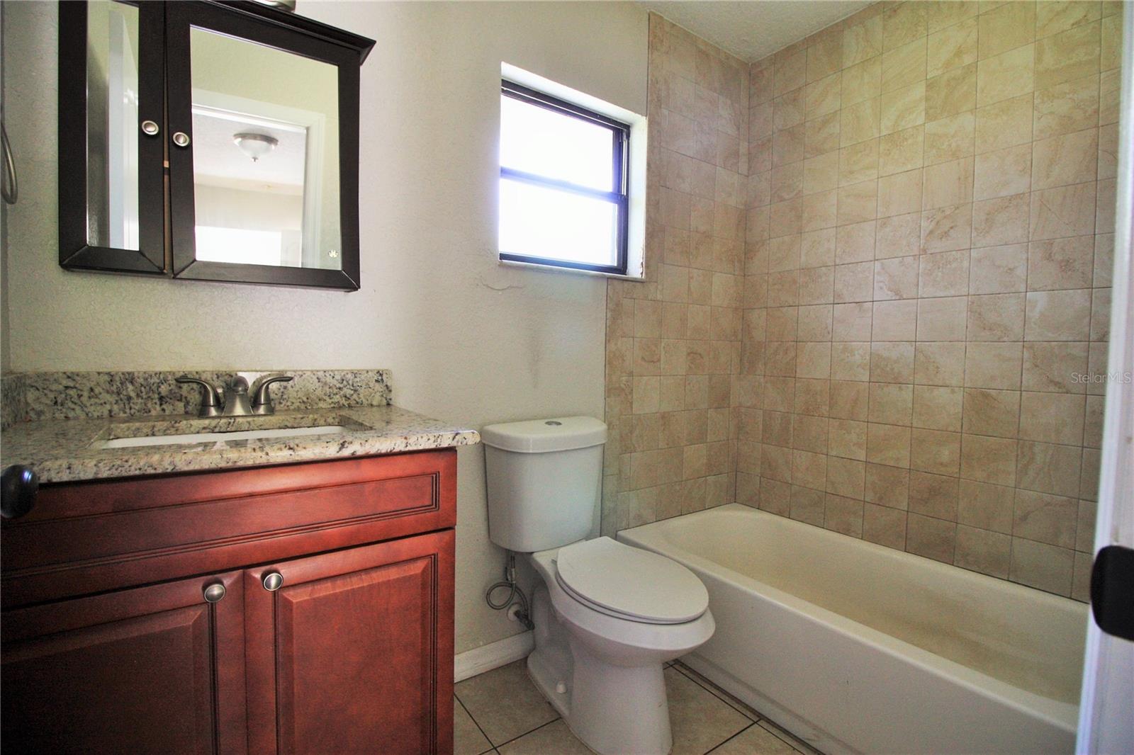 Image 14 of 16 For 6101 Foss Road 2