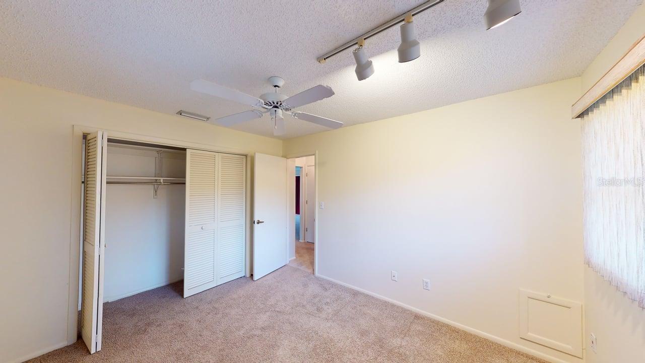 Image 17 of 56 For 2275 Pine View Circle