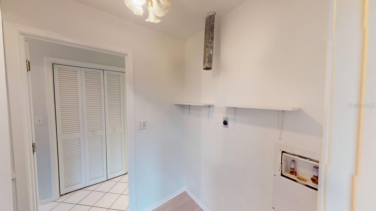 Image 23 of 56 For 2275 Pine View Circle