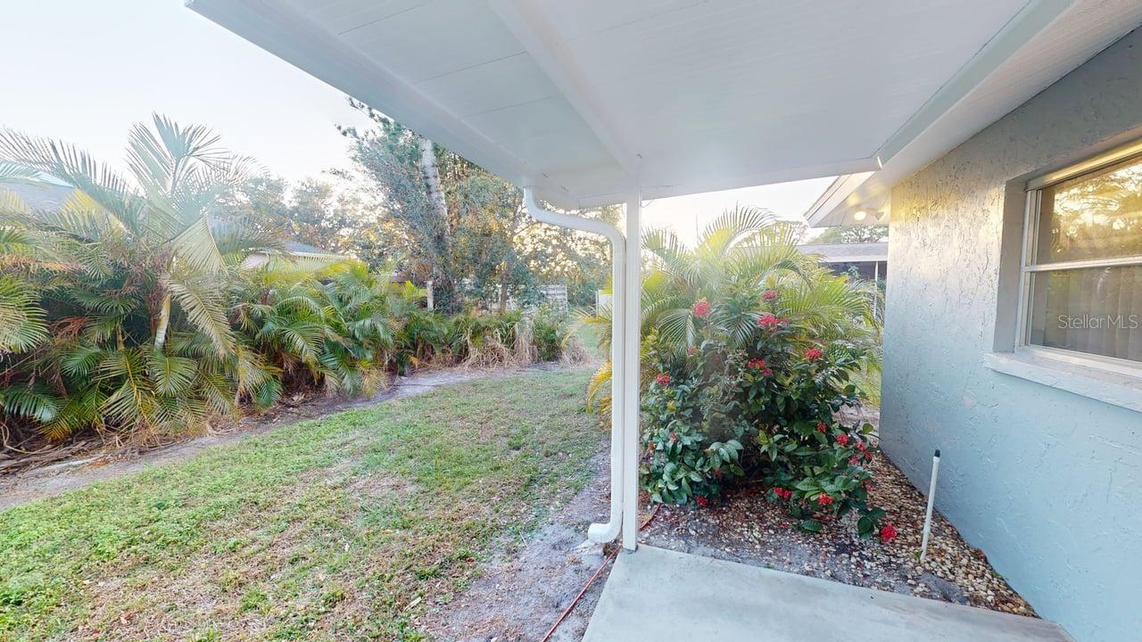 Image 6 of 56 For 2275 Pine View Circle