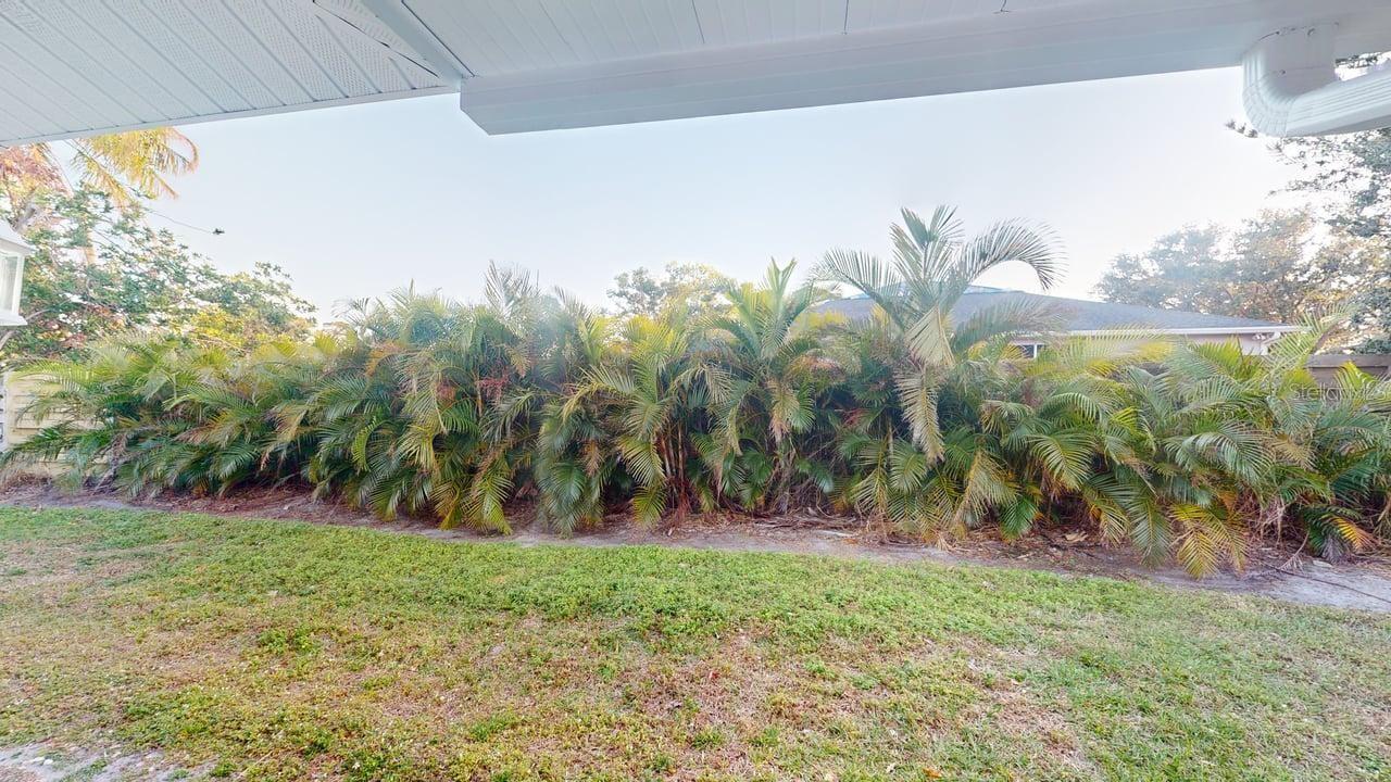 Image 8 of 56 For 2275 Pine View Circle