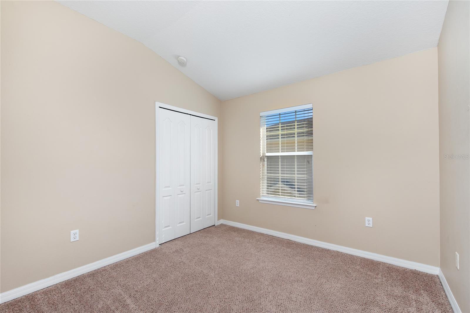 Image 19 of 27 For 7132 Red Lantern Drive 198