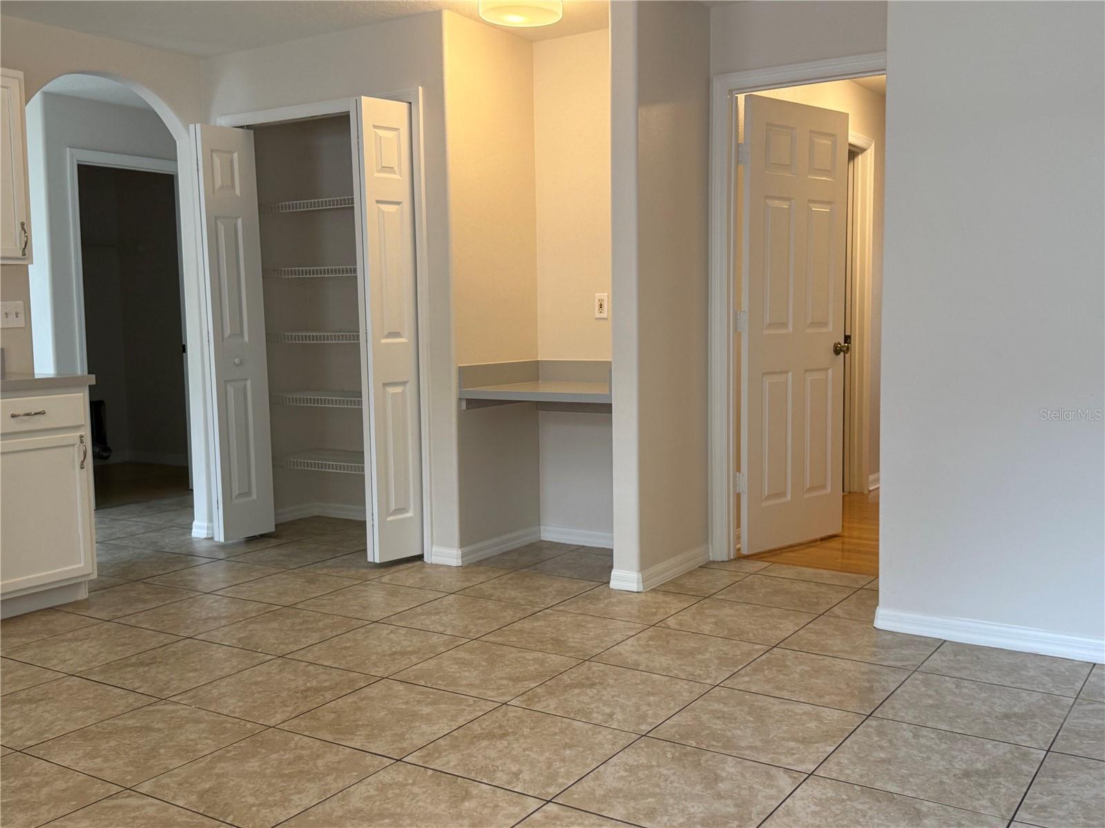 Image 6 of 24 For 122 Brightview Drive