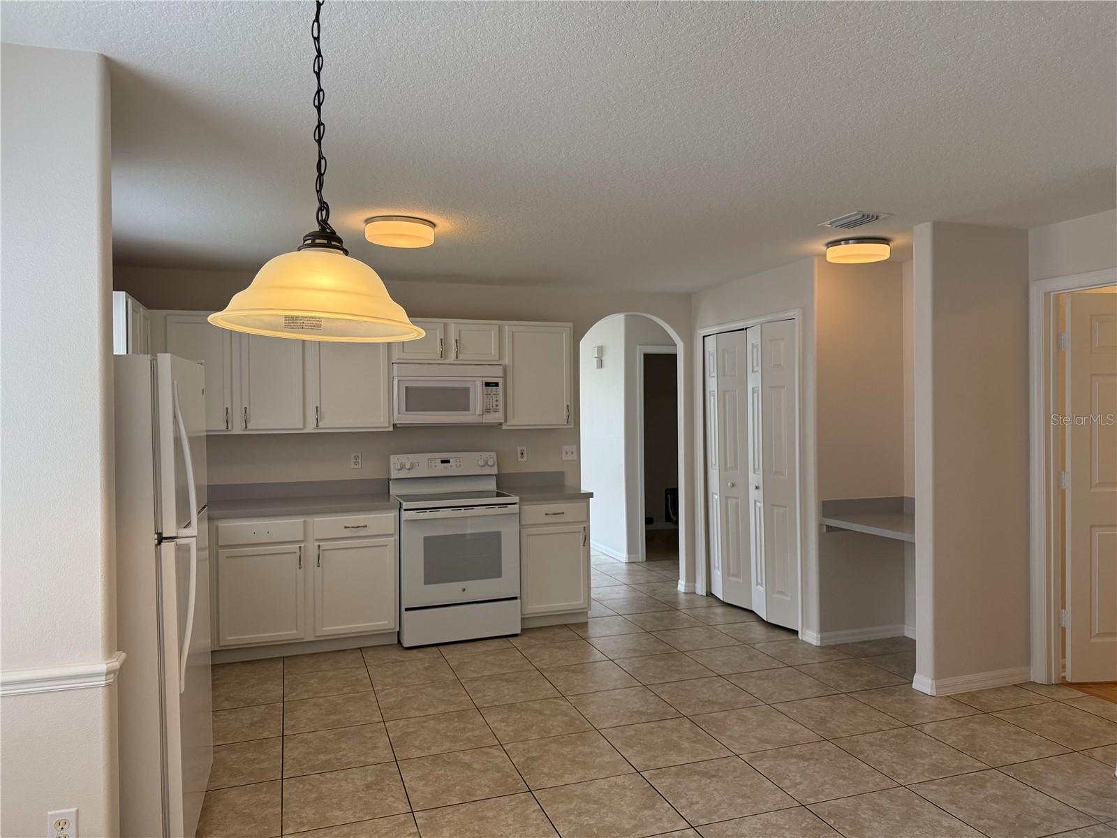 Image 7 of 24 For 122 Brightview Drive