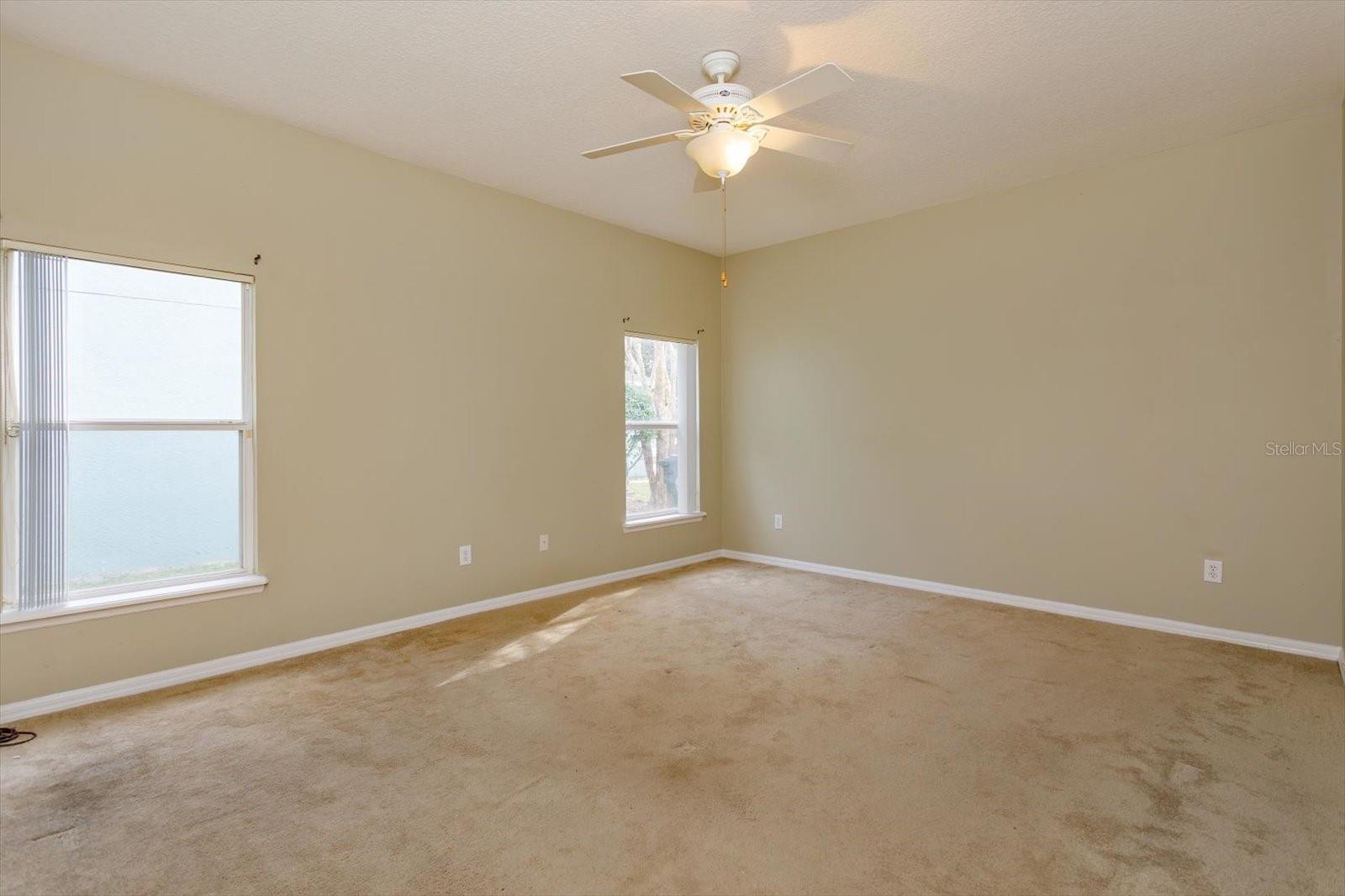 Image 14 of 25 For 451 Wellesly Street