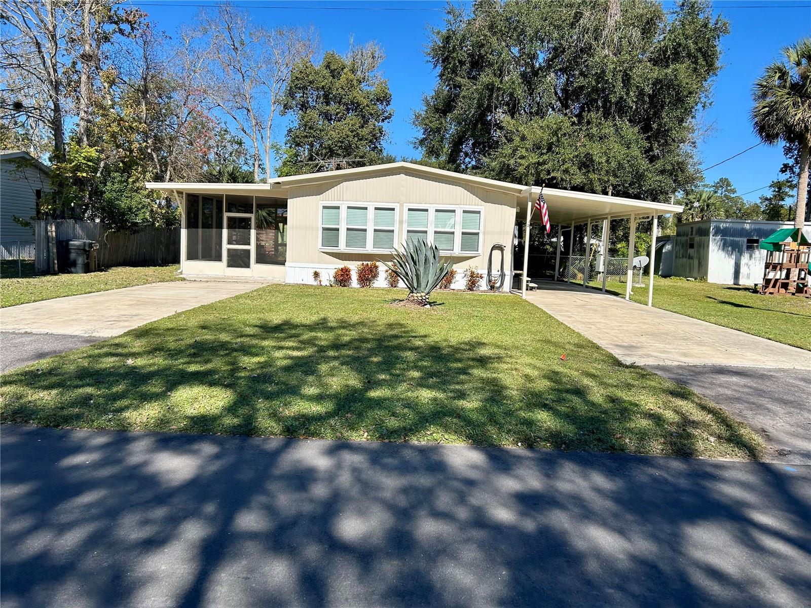 Details for 23917 Deer Road, ASTOR, FL 32102