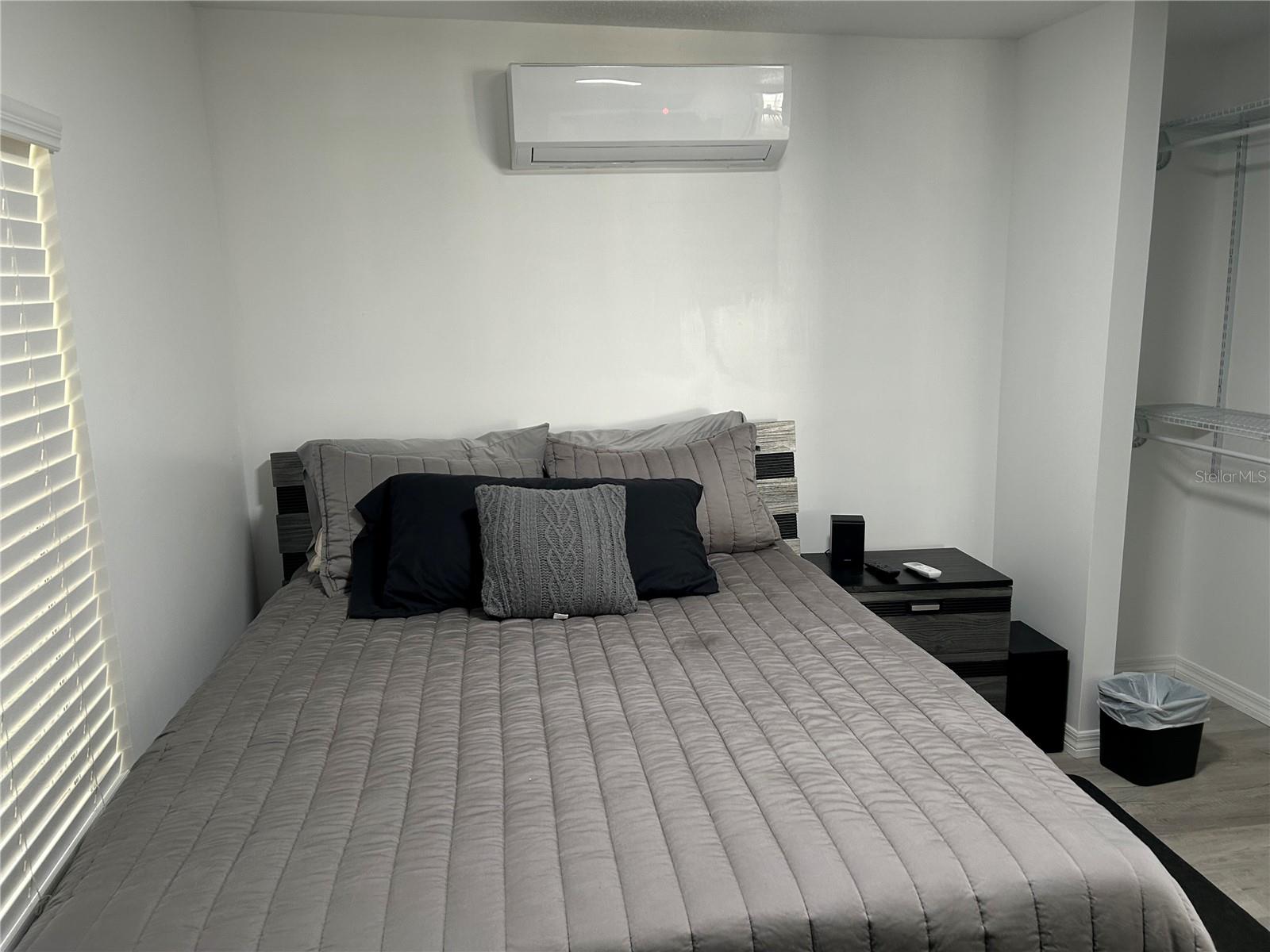 Image 8 of 26 For 23917 Deer Road