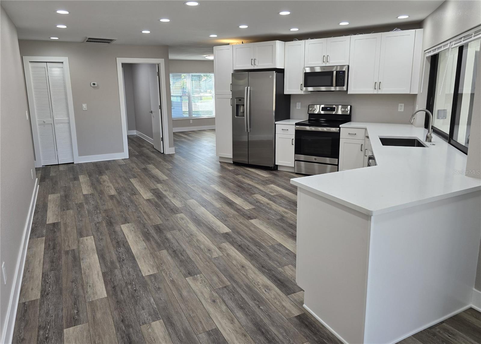 Image 34 of 53 For 2940 Cypress Ridge