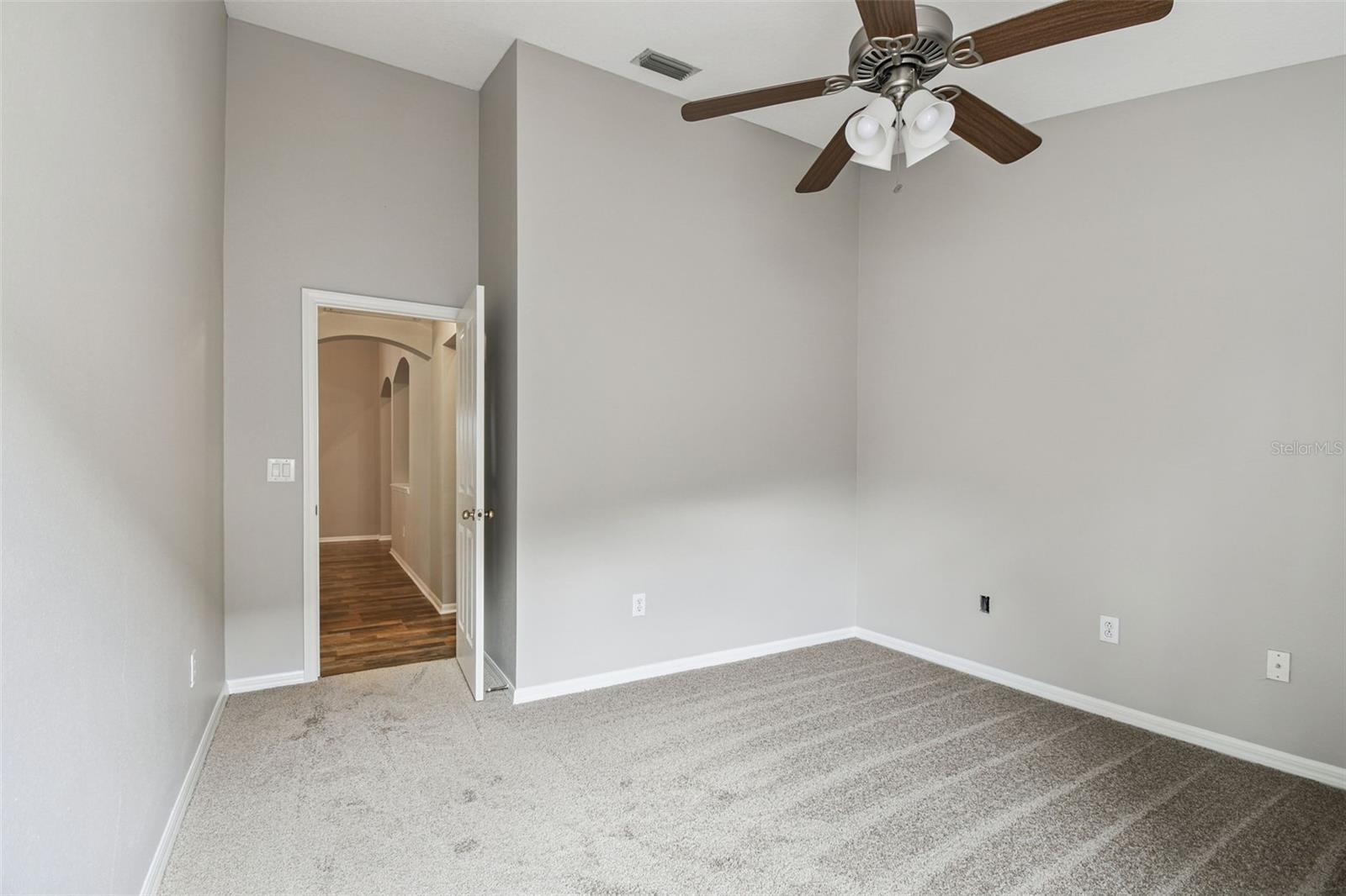 Image 11 of 16 For 8912 Aberdeen Creek Circle