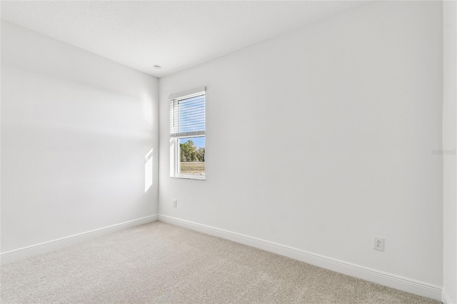 Image 16 of 30 For 3674 142nd Terrace E