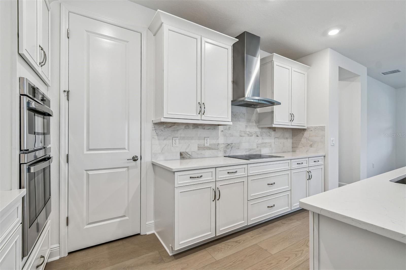 Image 10 of 41 For 3678 142nd Terrace E