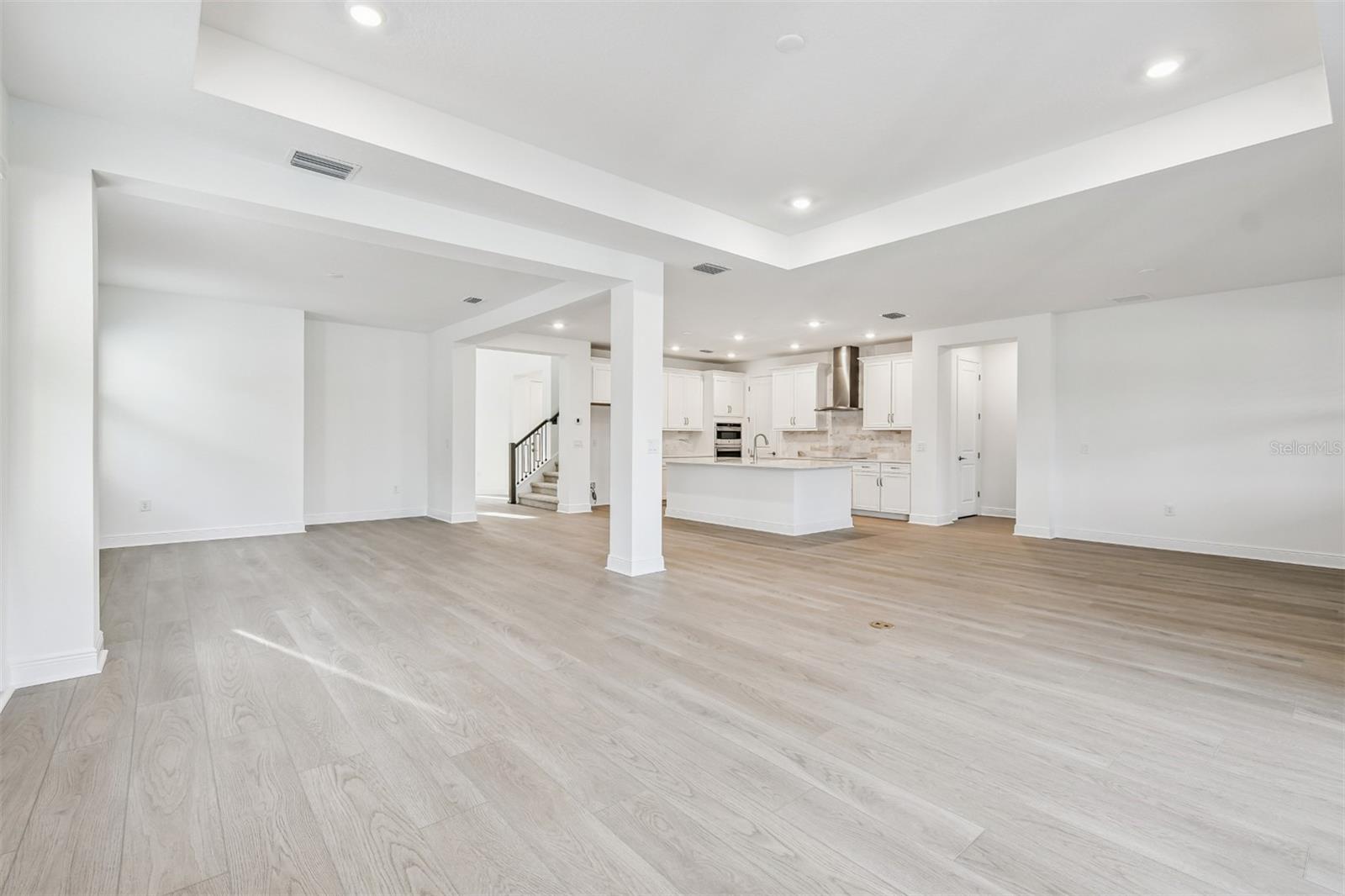 Image 13 of 41 For 3678 142nd Terrace E